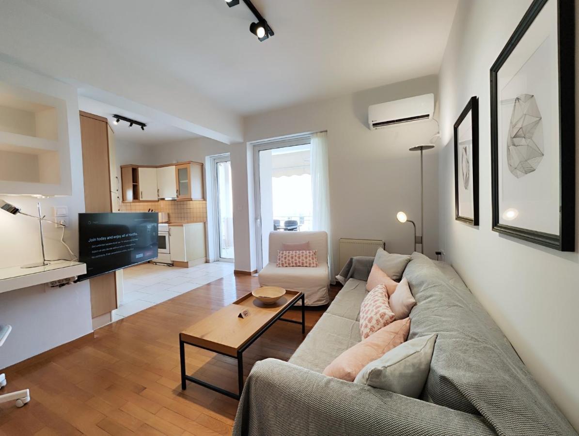 Niovis By Apartment *